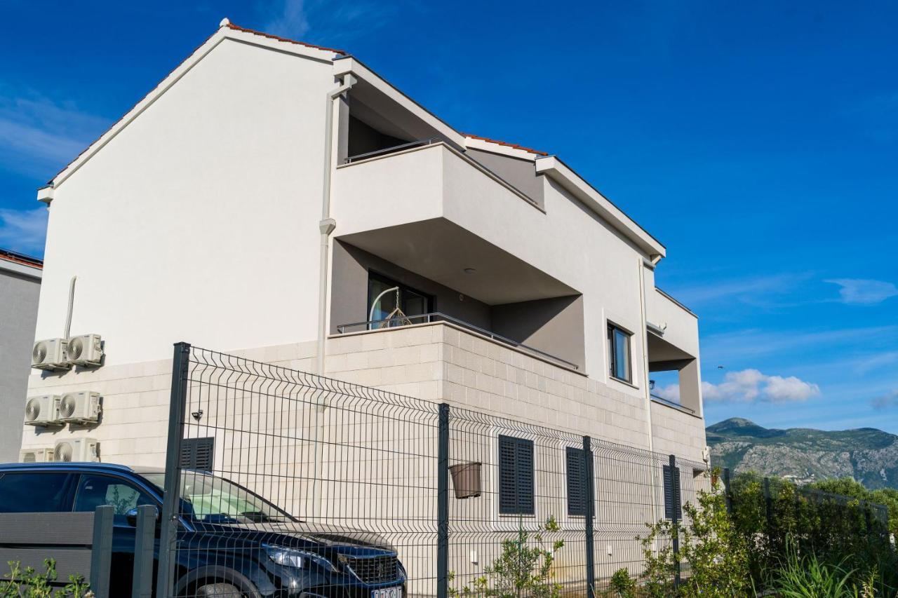 Appartamento Olive Family House Mlini Esterno foto